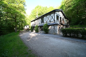 Holiday Home Exterior [summer]