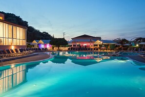 Utomhuspool