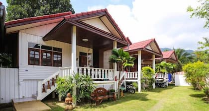 Happy House