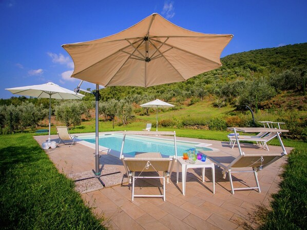Schwimmbad des Ferienhauses
