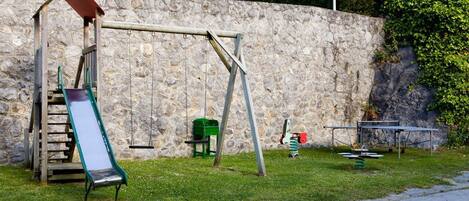 Children's play area - outdoor