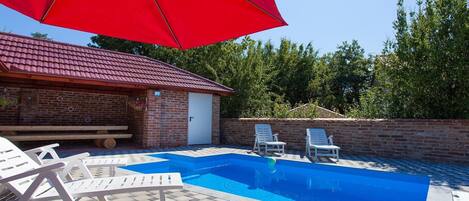 Holiday Home Swimming Pool