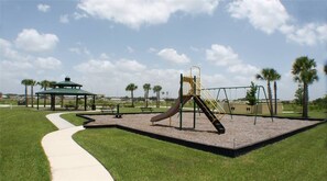 Children’s play area – outdoor