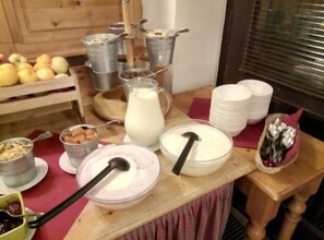 Breakfast buffet