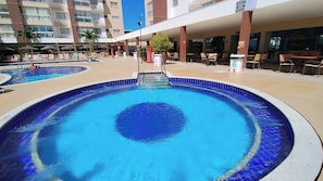 Utomhuspool