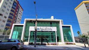 Facciata della struttura