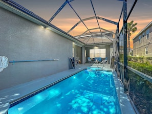 Fully screened private pool and hot tub - Night time swims - spa heated to 101