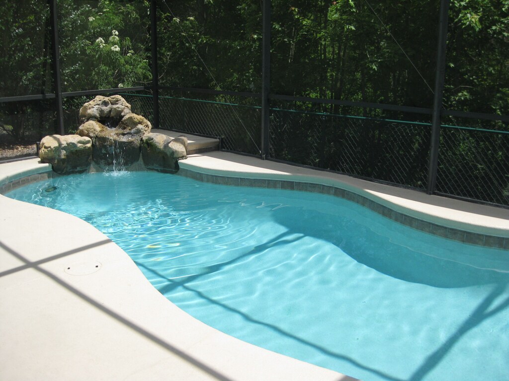 Private Secluded Pool - Less than 8 miles to Disney