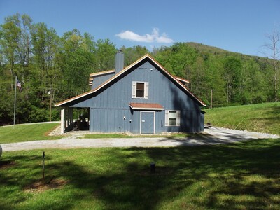 Tranquil Cabin Located Near Gatlinburg, Dollywood, Dixie Stampede And Biltmore