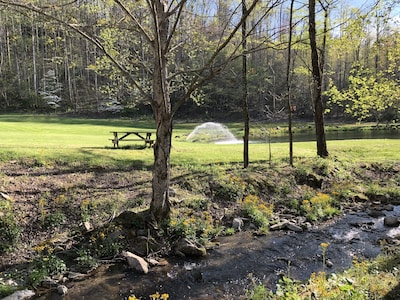 Tranquil Cabin Located Near Gatlinburg, Dollywood, Dixie Stampede And Biltmore