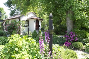 Bramble Rose Cottage