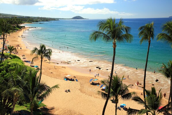 Perfect stroll on the Keawakapu Beach to Wailea. View form our lanai.