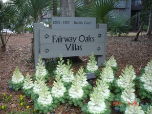 Entrance to Fairway Oaks