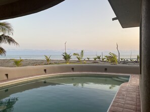 Shallow end great for kids, deep end with swim up bar, bring your own booze ;)