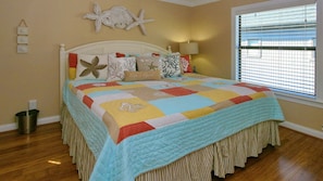 Master Bedroom, King Bed