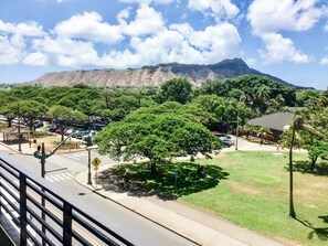 Unobstructed views of Diamond Head