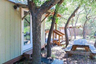 Beautiful Zen Cabin in Canyon Lake!