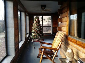 Seasonal Christmas decorated! Lg board game room to right.
