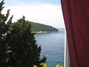 Living room view to the Adriatic and Lokrum island