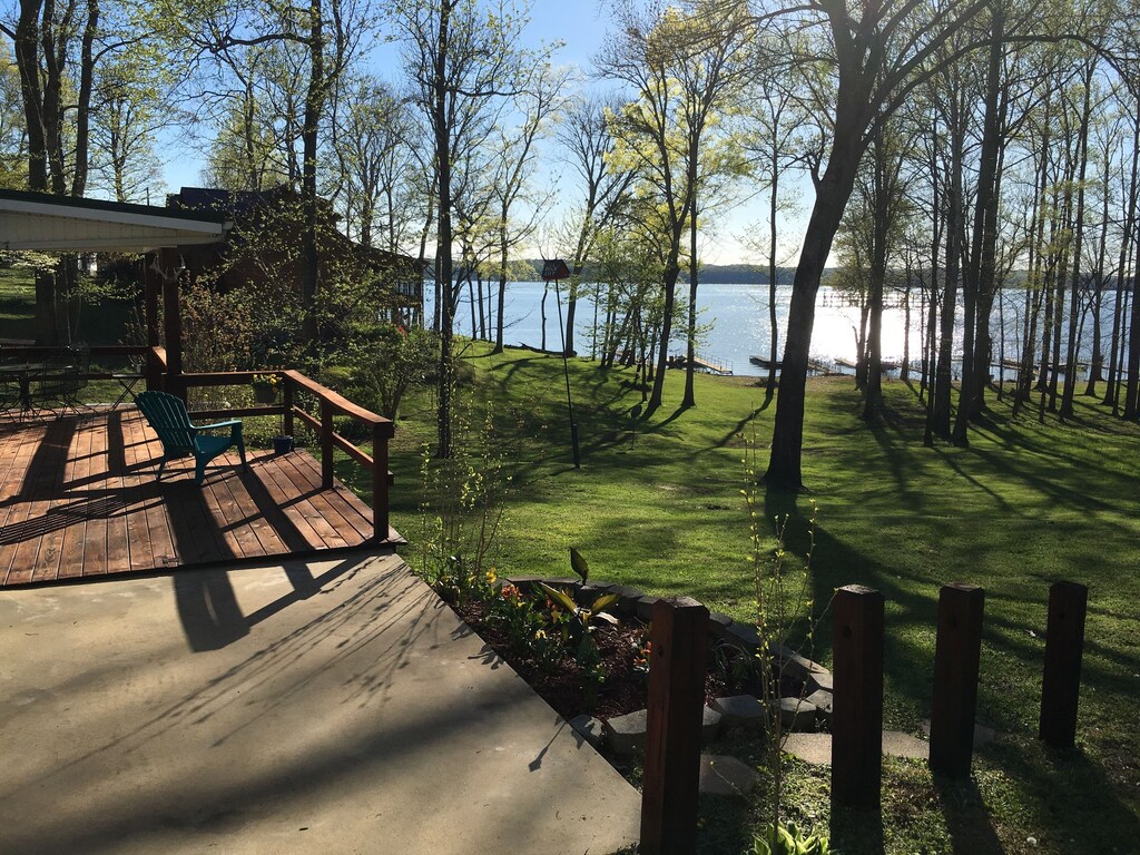 Waterfront Homes For Sale In Dover Tn / With Waterfront - Homes for Sale in Morristown, TN ... / All material presented herein is intended for informational purposes only.