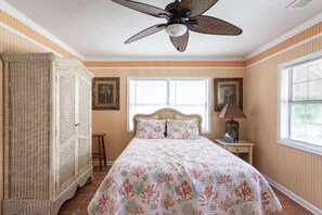 Front bedroom (queen bed). Has own 1/2 bath and TV. 