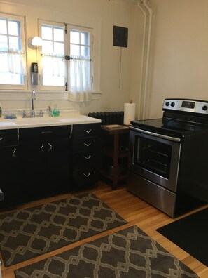 Retro updated kitchen