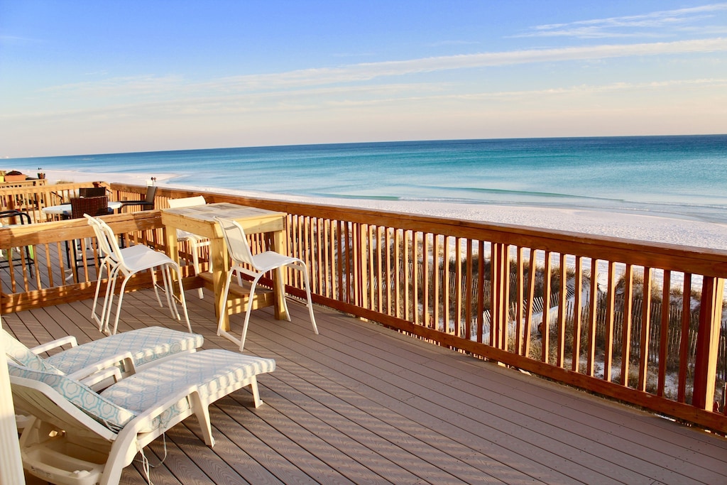 Beachfront Paradise On the Sand, Private Beach, Beach