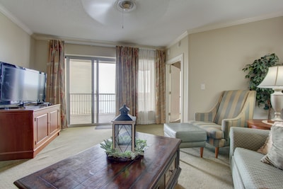 "Magnificent Ocean view" 3 Bedroom Condo For Golf Enthusiasts And Beach Love 