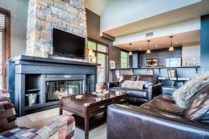 Living room with fireplace