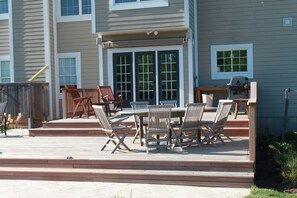 Upper read deck area with multiple seating areas
