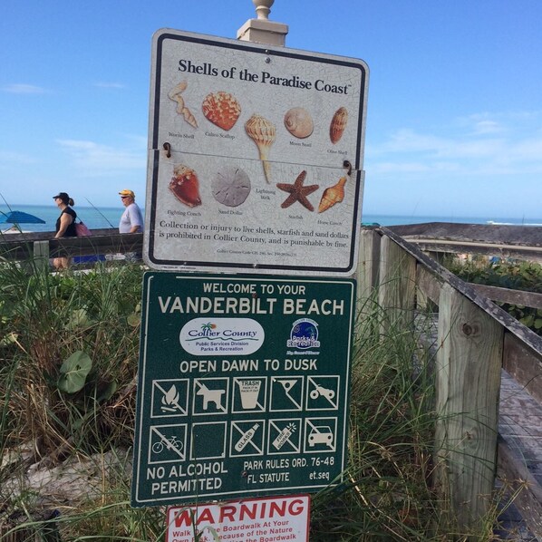 Vanderbilt Beach access (1)