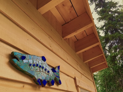 Riverfront Cabins Where You Can View Salmon From Mid July To September