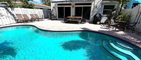 Nice size pool at Villa Pine