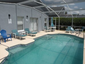 Refurbished Sunny Pool Area