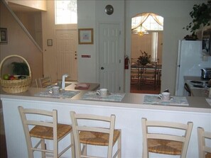 Breakfast bar