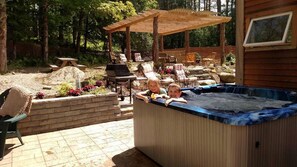 Hot Tub Fun! In back yard!
