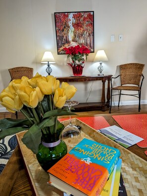Nice Homey Touches Through Out the Apartment