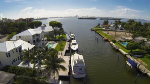 Facing East towards South Beach Miami. Wide bay access to ICW and Atlantic Ocean