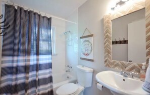 Get ready for your Louisville adventure in one of the two bathrooms! 