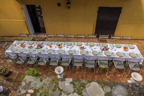 Outdoor dining