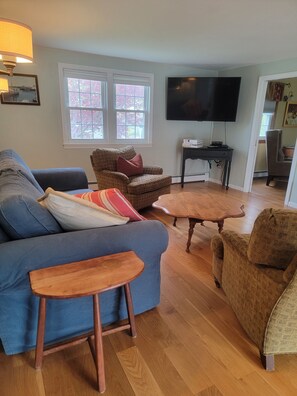 Living room with HDTV.