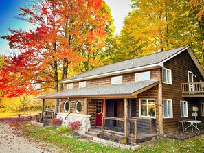 Fall color tour, wine tours, fall is a fantastic time to visit.