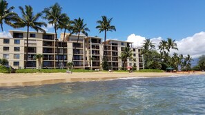 Our 3rd floor end unit offers views of the ocean, mountains and shorelines.