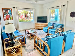 Living area (with queen sleeper sofa)