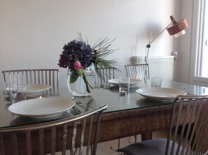 A l'heure du dîner