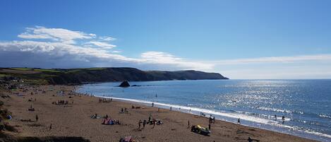 Widemouth Bay Beach, 4 minutes walk from the Summerhouse