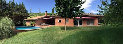 CINGLES DEL MOIANES - Country house with pool