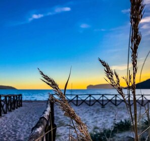 Spiaggia di Mugoni vicino casa