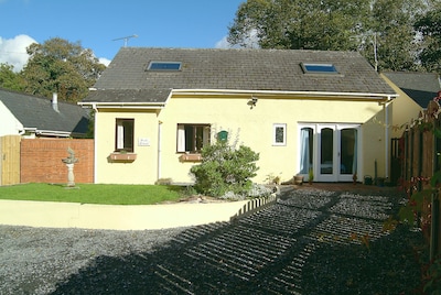 Casa elegante e independiente en el Parque Nacional Pembrokeshire, Midway Tenby / Pembroke Co
