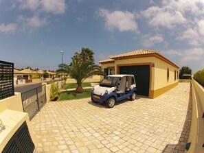 We guarantee a luxury and comfort stay